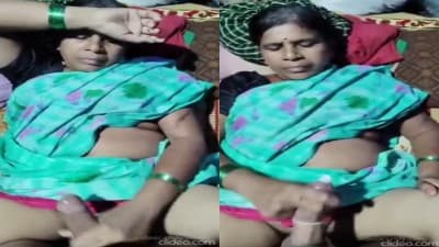 Old Aunty Jerking Young Dick Takes blowjob Online